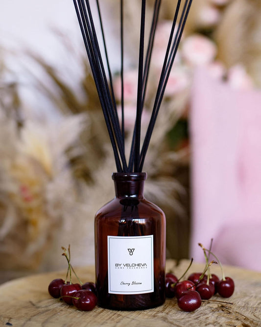 By Velcheva Raumduft Mikado Cherry Blossom – 125 ml, Kirsche, Rose & Vanille - Anania's Shop
