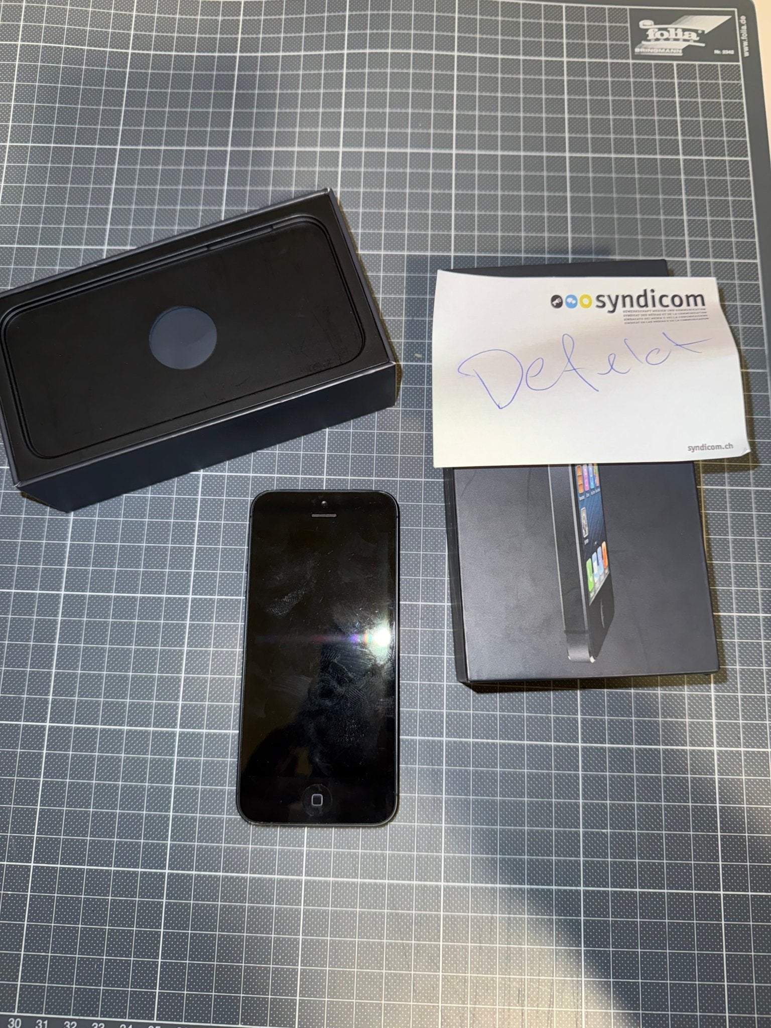 Diverse iPhones (Gebraucht o. Defekt) - Anania's Shop